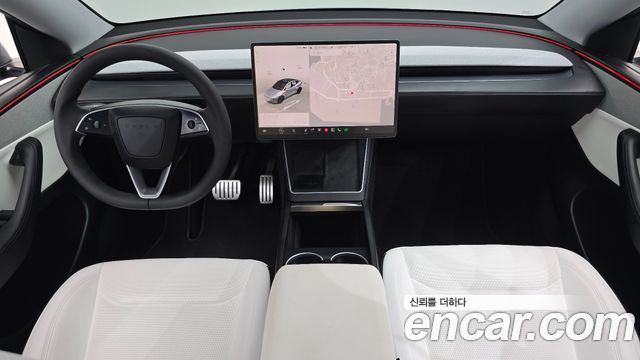 Tesla Model Y 2025