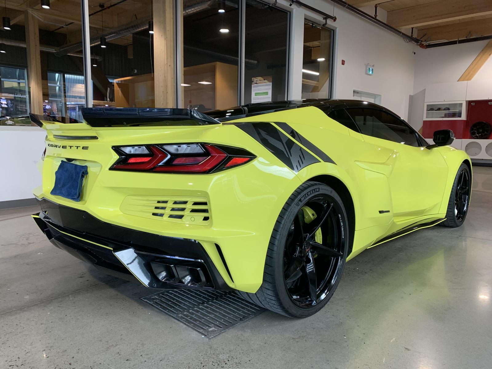 Chevrolet Corvette 2024