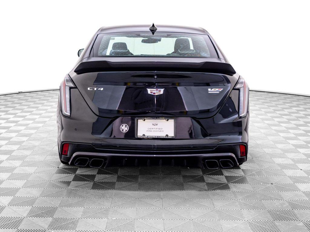 Cadillac CT4-V 2024