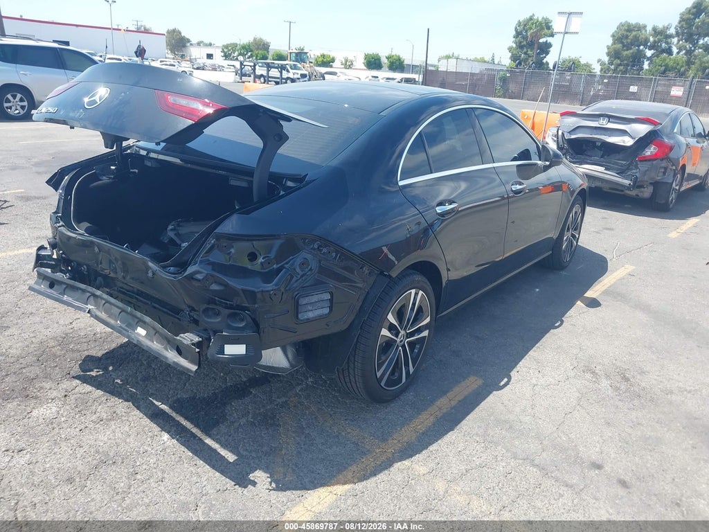 Mercedes-Benz CLA 2025