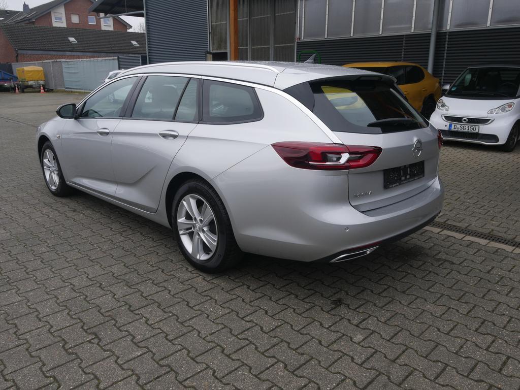 Opel Insignia 2023