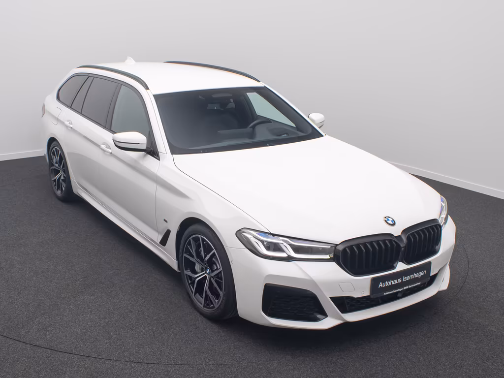 BMW 530 2023