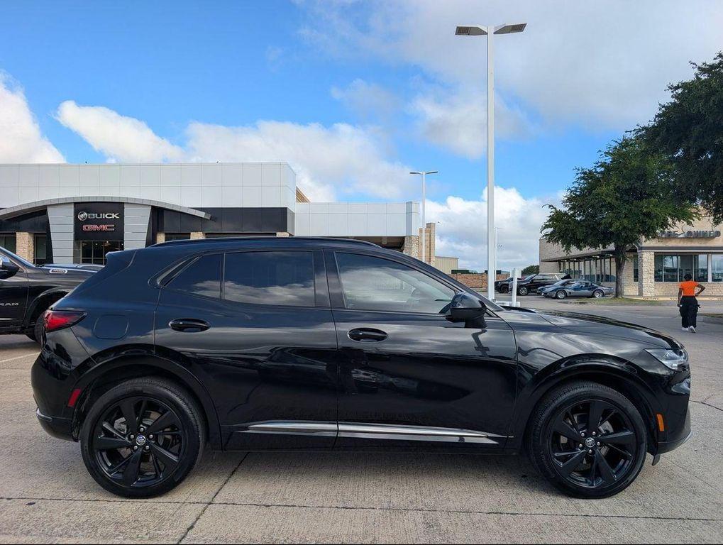 Buick Envision 2023