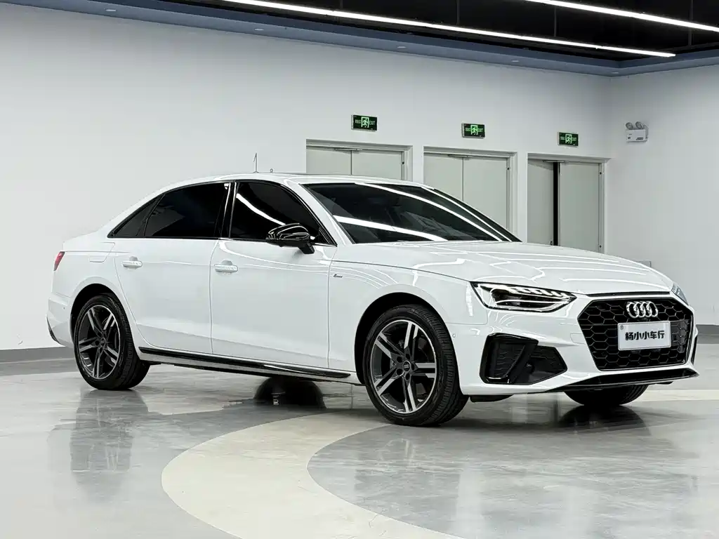 Audi A4 2022