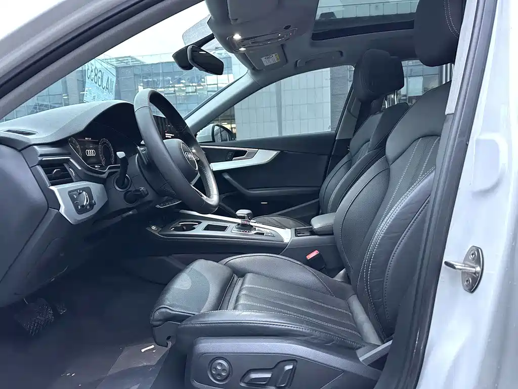 Audi A4 2021