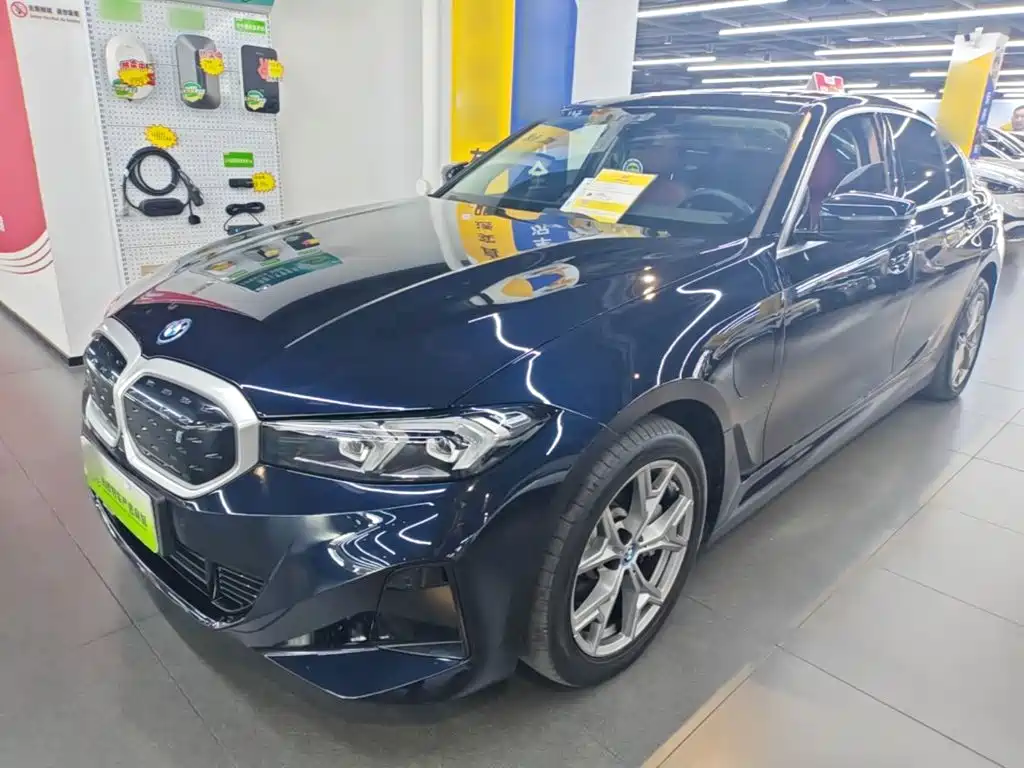 BMW i3 2024