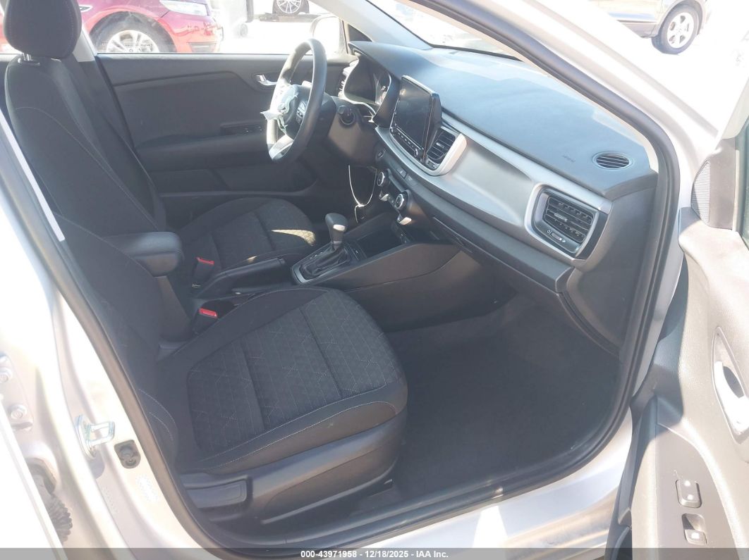 Kia Rio 2023