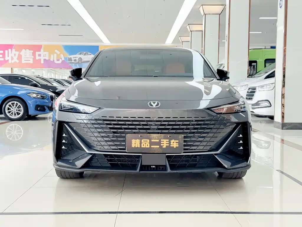 Changan UNI-V 2023