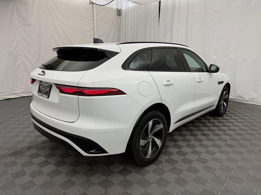 Jaguar F-Pace 2024