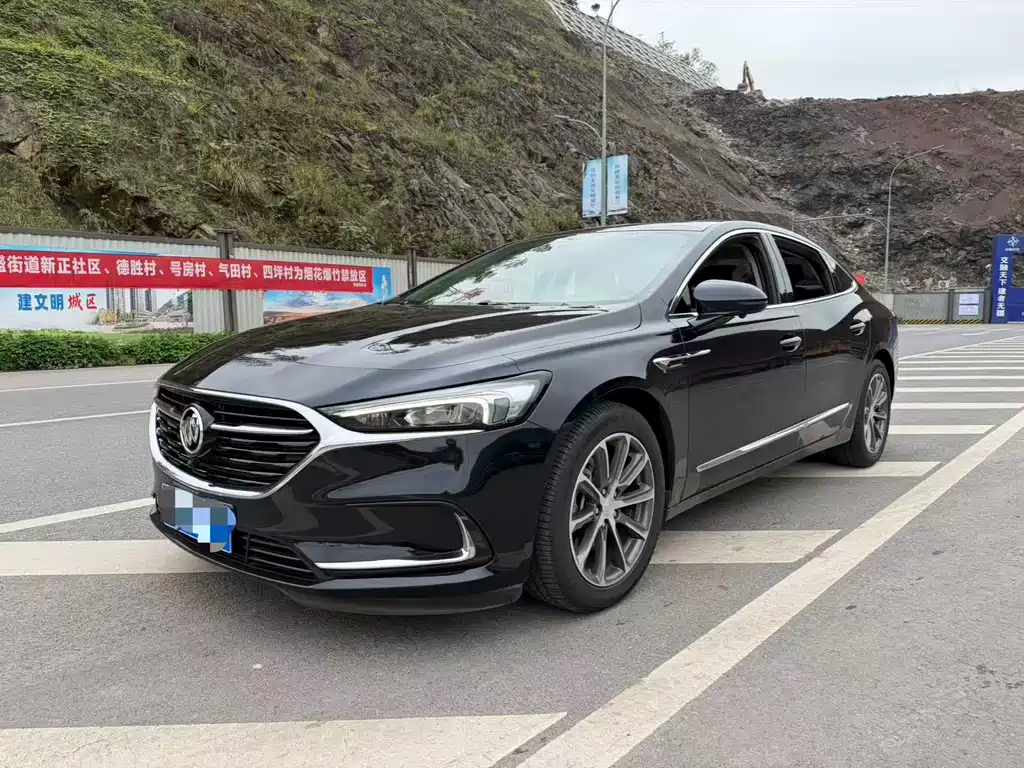 Buick LaCrosse 2022
