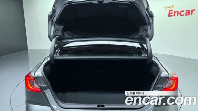 Toyota Camry 2024