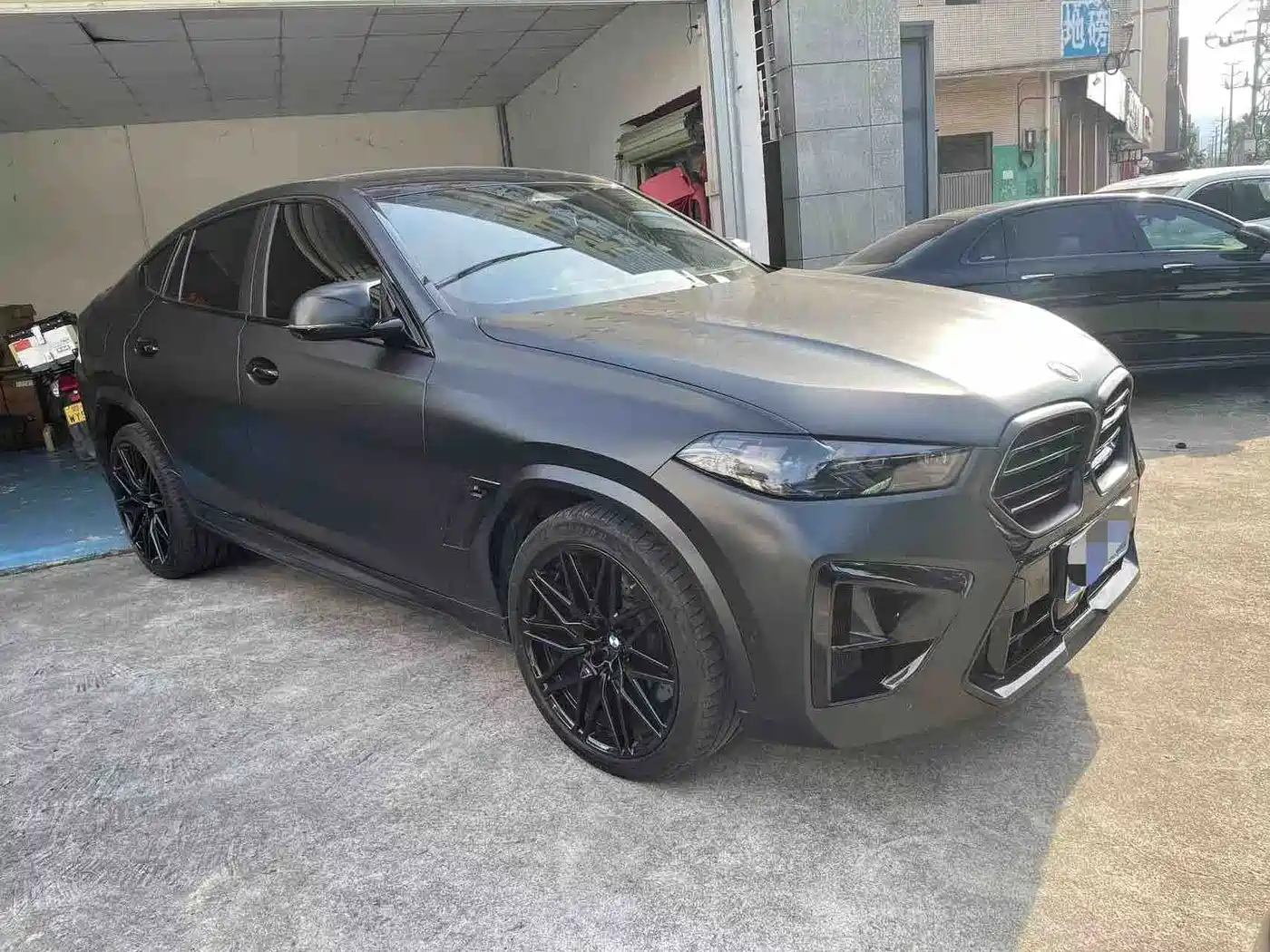 BMW X6 M 2025