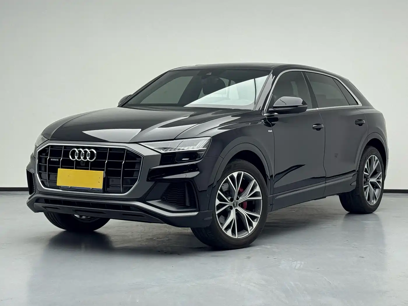Audi Q8 2021