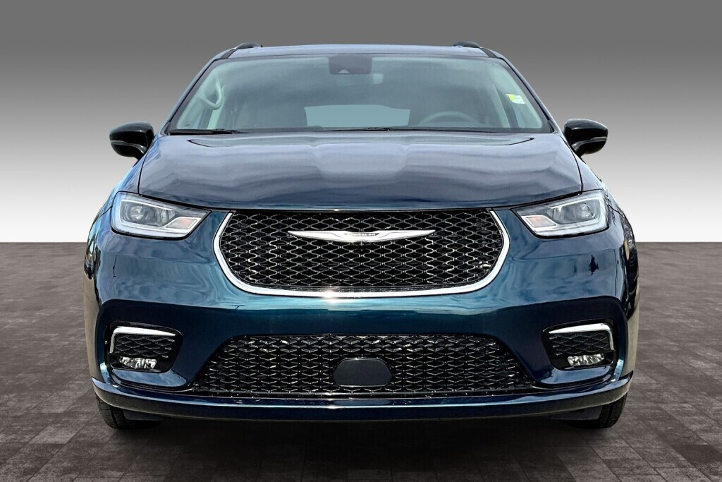 Chrysler Pacifica 2024