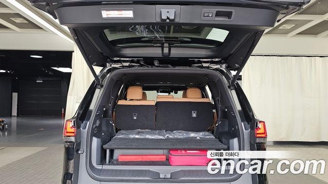 Lexus LX 2025
