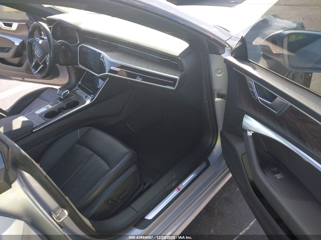 Audi A7 2023
