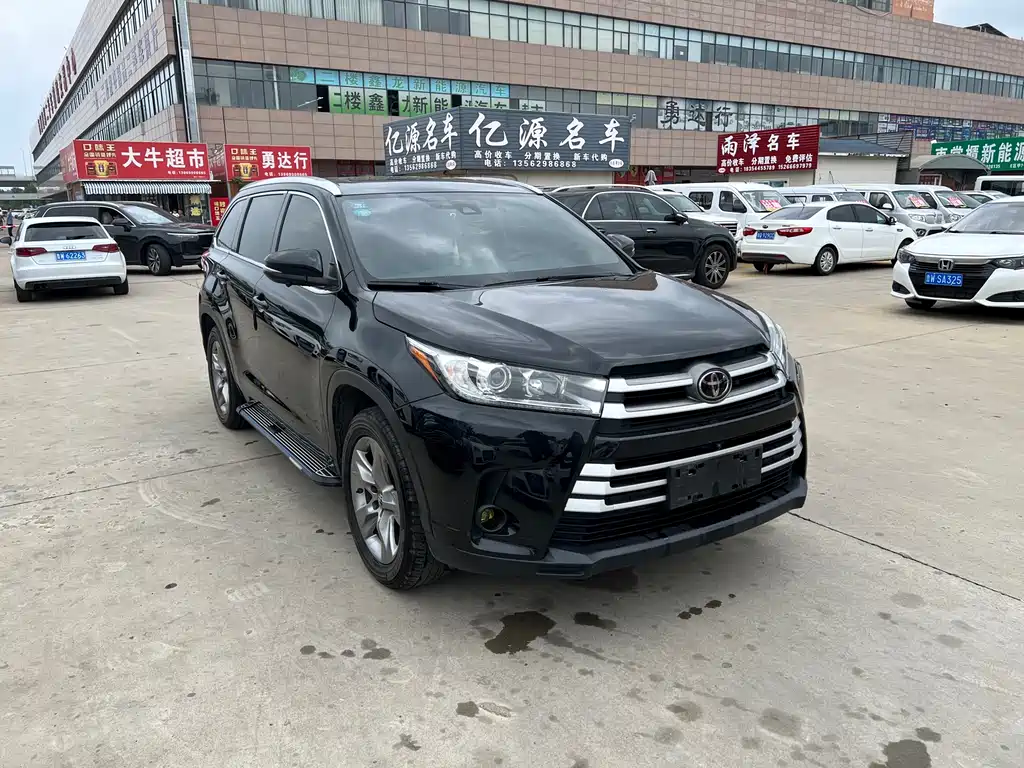 Toyota Highlander 2020