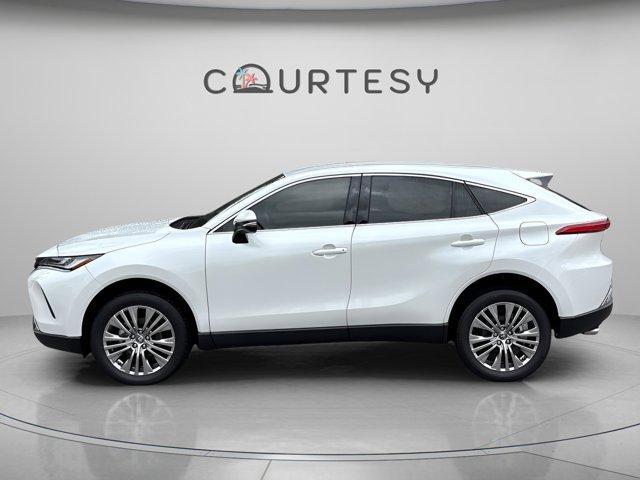 Toyota Venza 2023