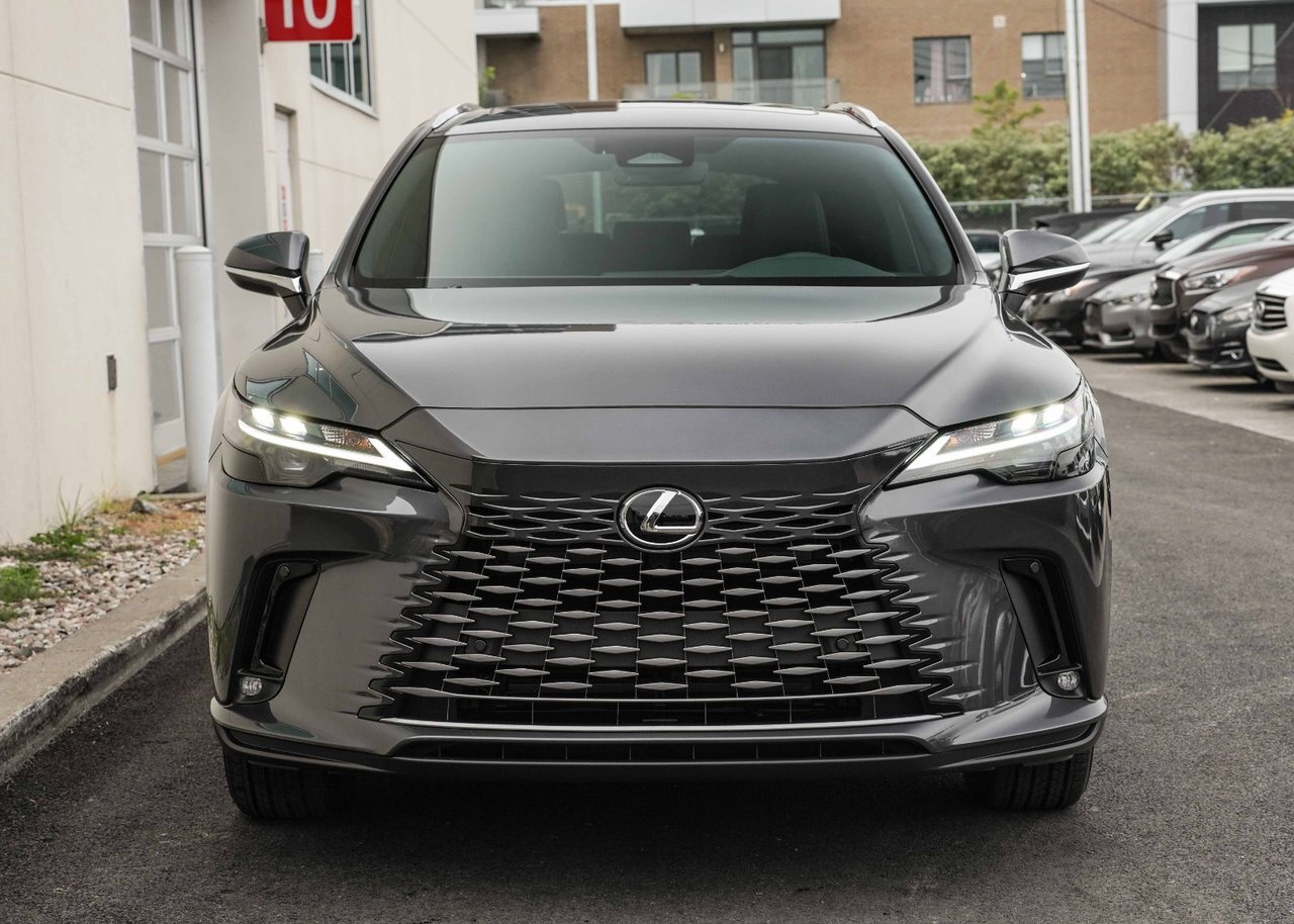 Lexus RX 2025