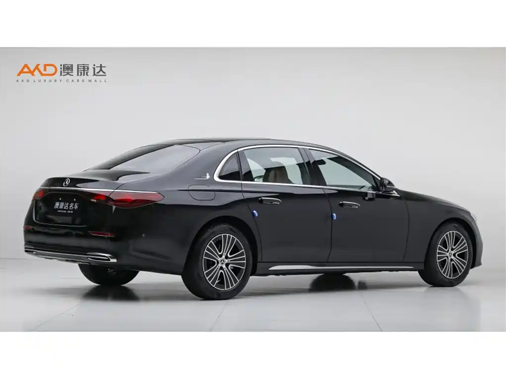 Mercedes-Benz E-Класс 2024