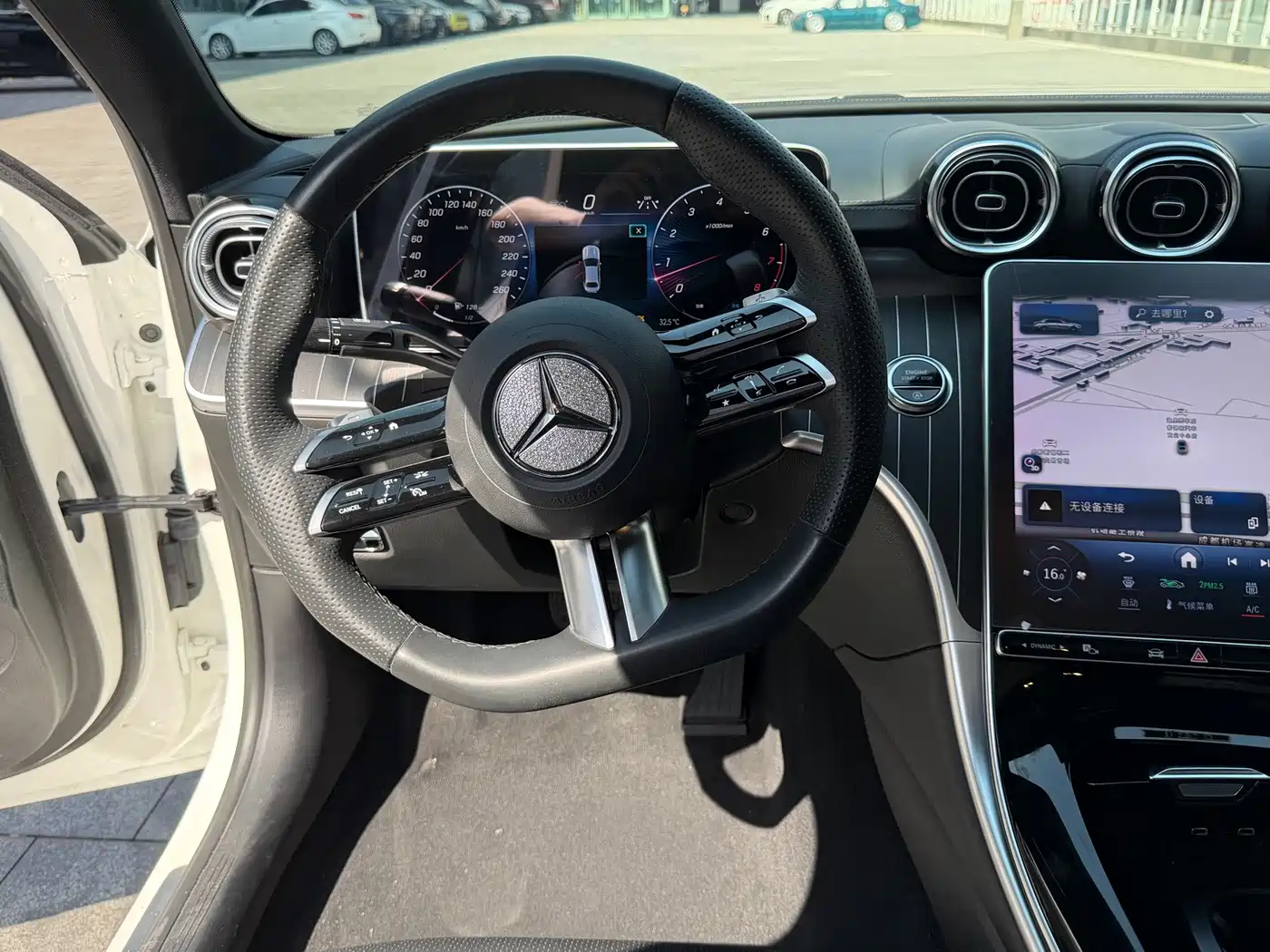 Mercedes-Benz C-Класс 2024