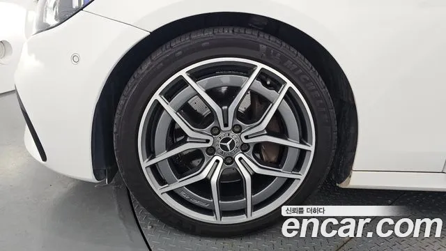Mercedes-Benz E-Класс 2021
