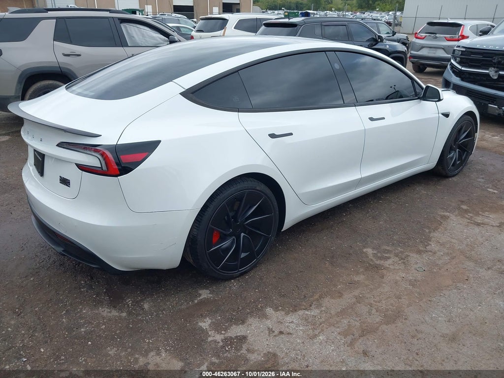 Tesla Model 3 2025