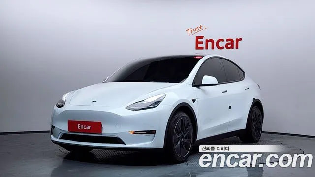 Tesla Model Y 2021