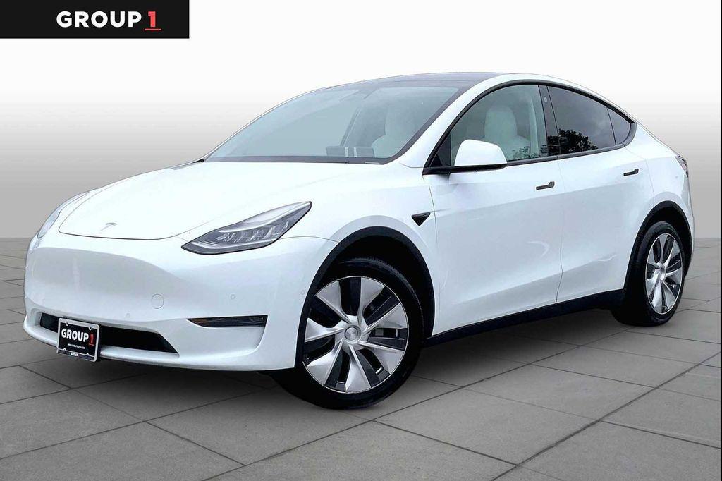 Tesla Model Y 2021