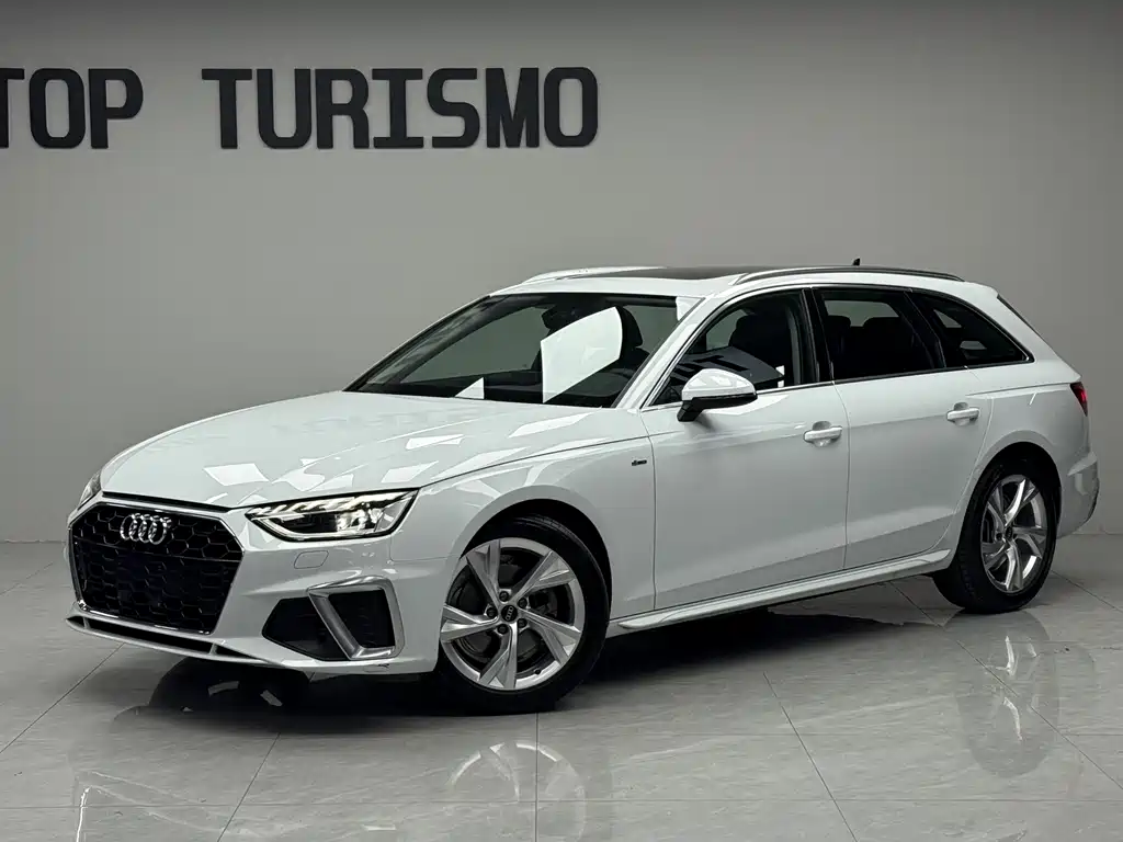 Audi A4 2021