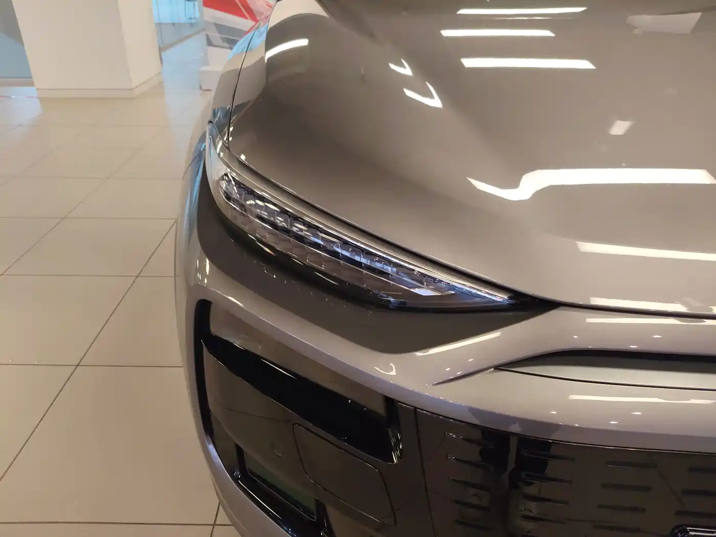Audi e-tron 2025