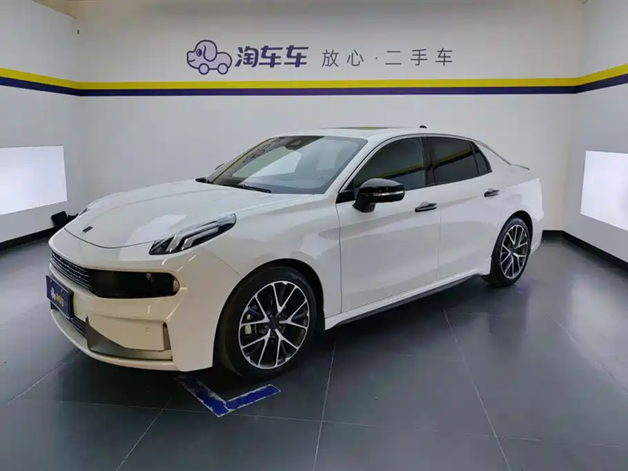 Lynk & Co 03 2021