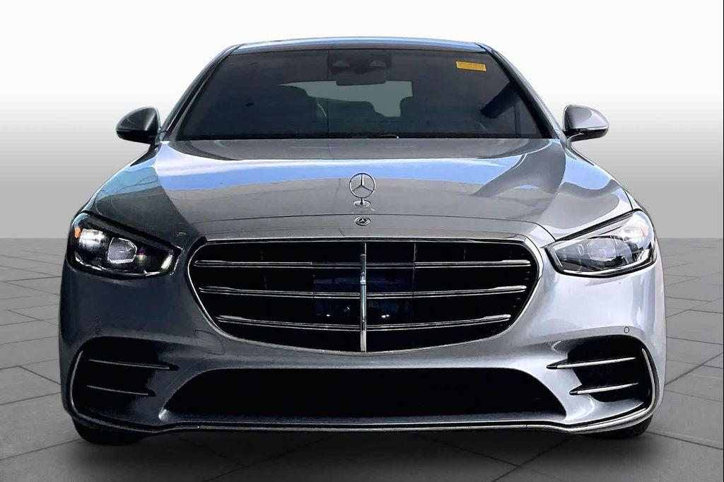 Mercedes-Benz S-Класс 2026