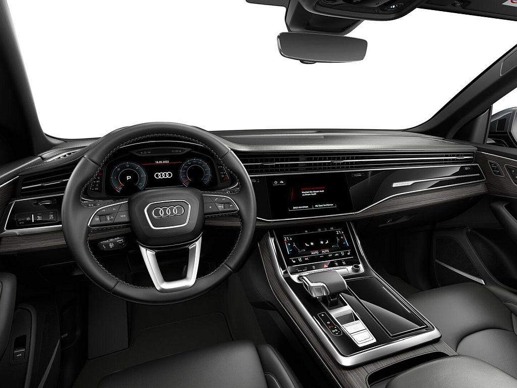 Audi Q8 2022