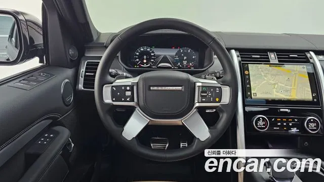 Land Rover Discovery 2025