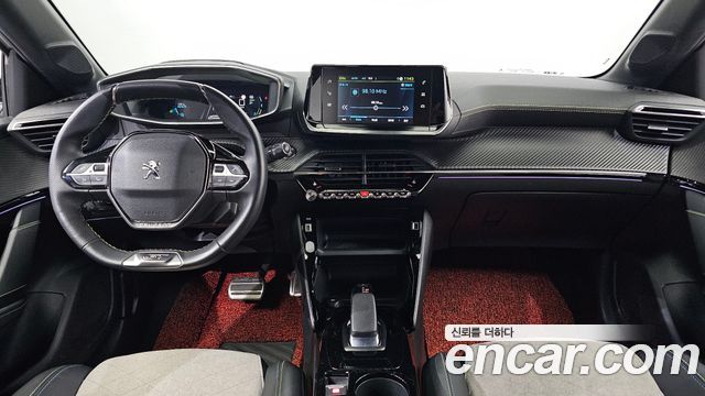 Peugeot 208 2021