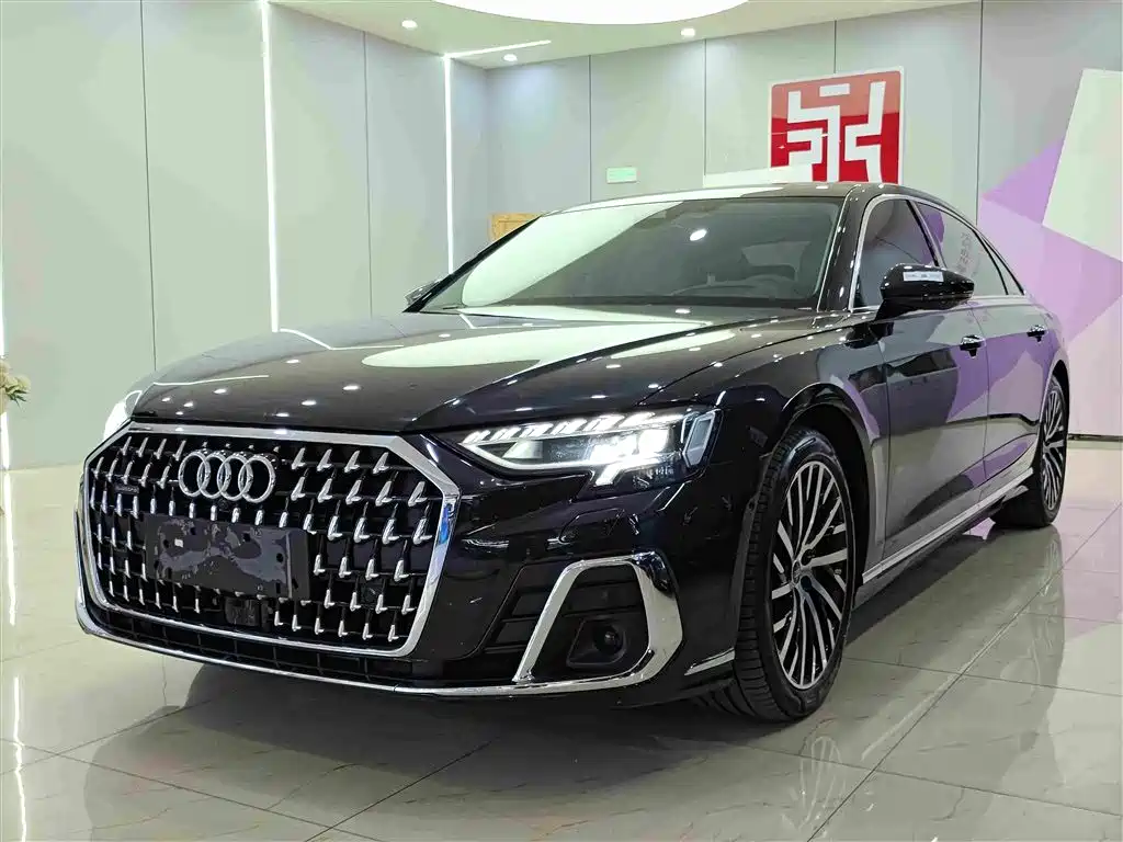 Audi A8 2025