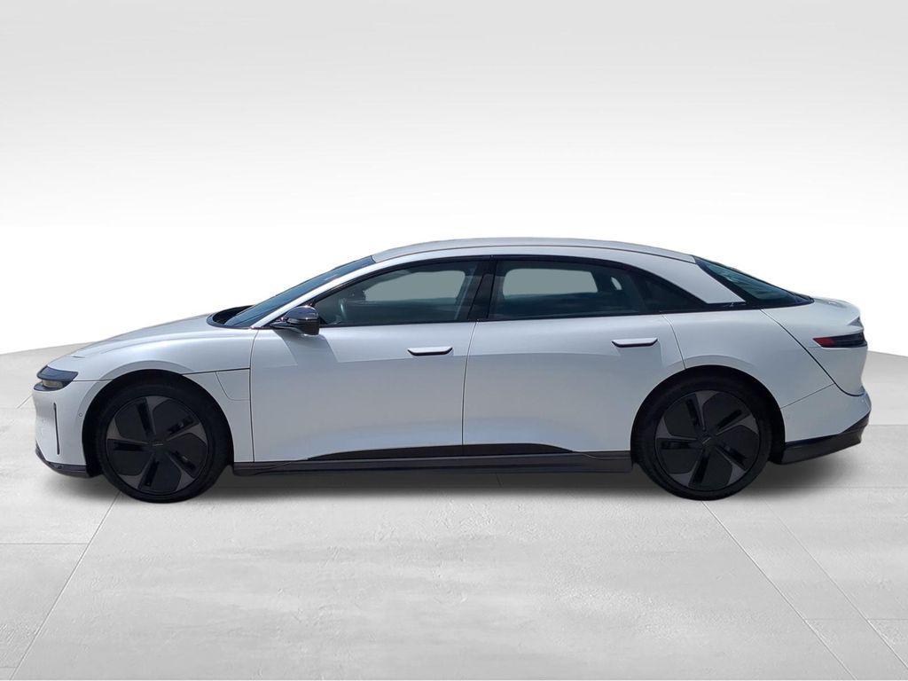 Lucid Air 2024