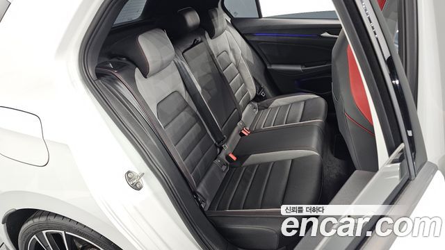 Volkswagen Golf 2023