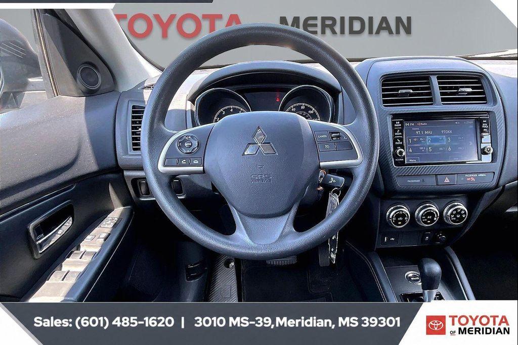 Mitsubishi Outlander Sport 2024