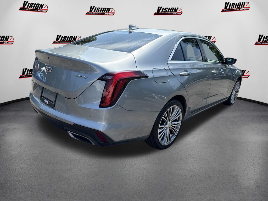 Cadillac CT4 2023