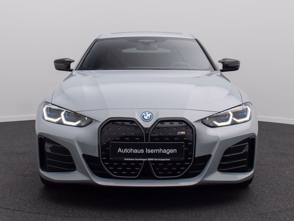 BMW i4 2023