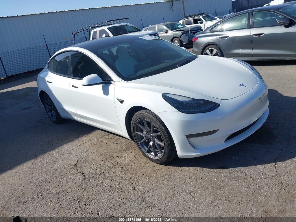Tesla Model 3 2023