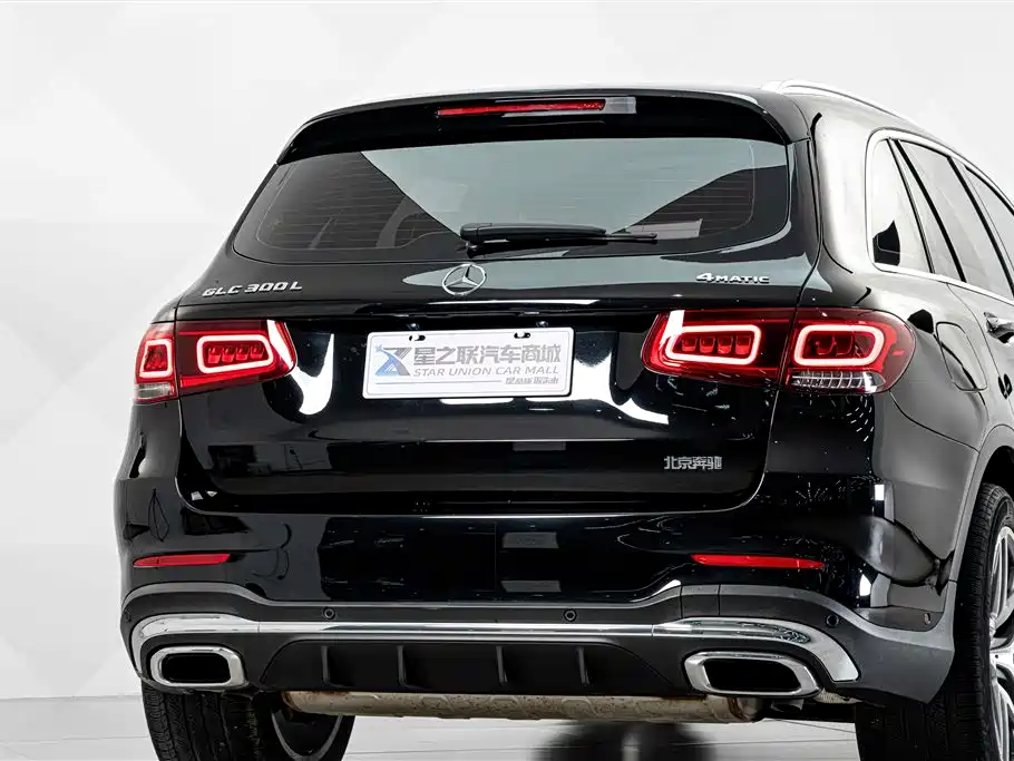 Mercedes-Benz GLC 2023