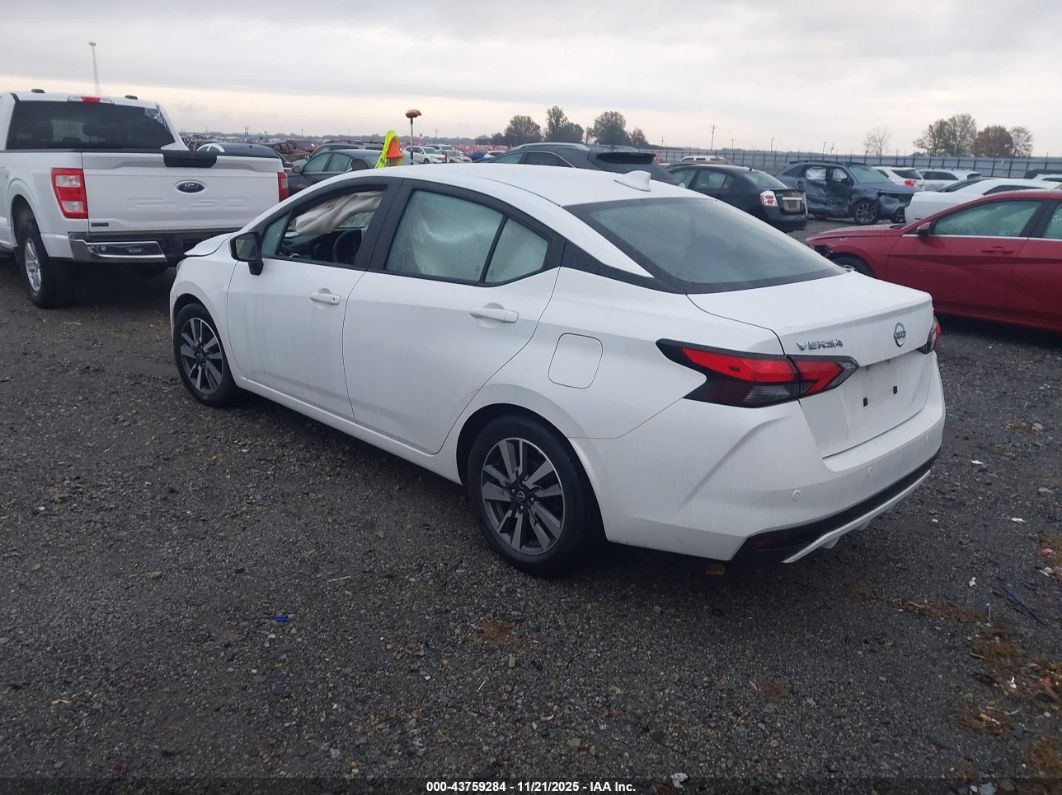 Nissan Versa 2023