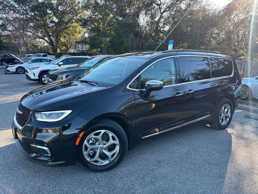 Chrysler Pacifica 2023