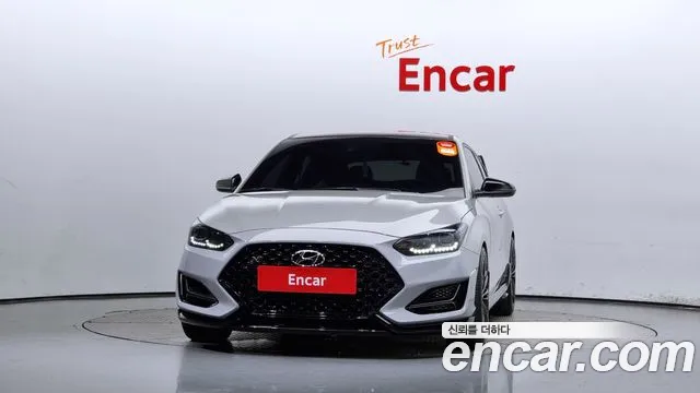 Hyundai Veloster 2021