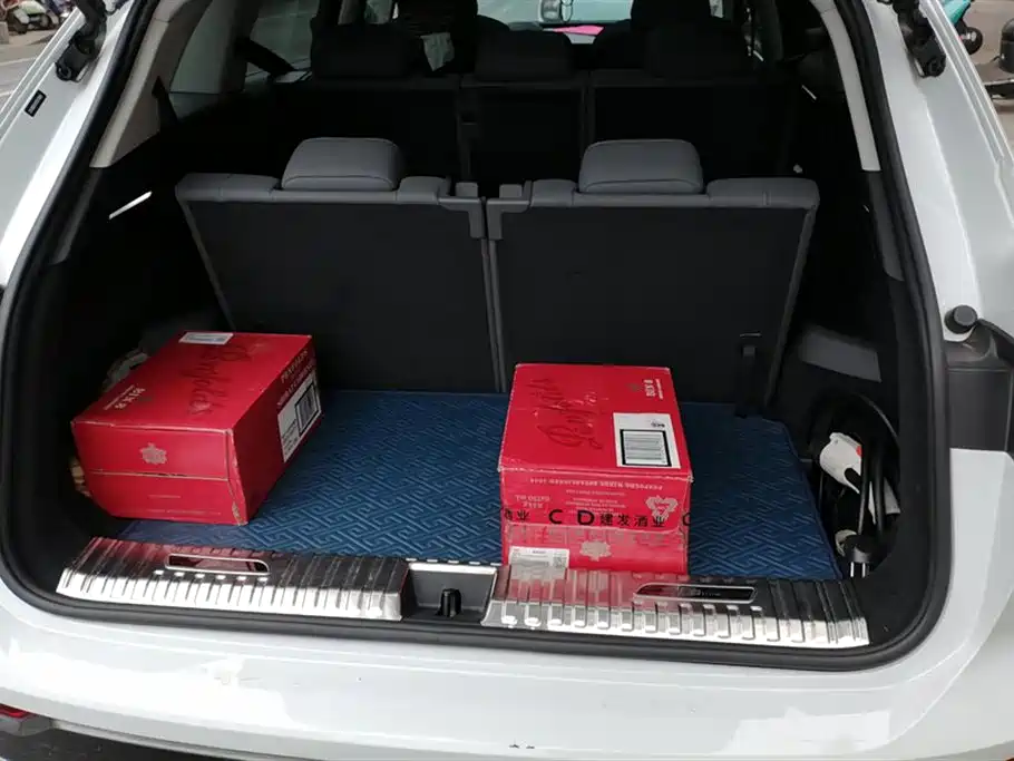 Audi Q5 e-tron 2024