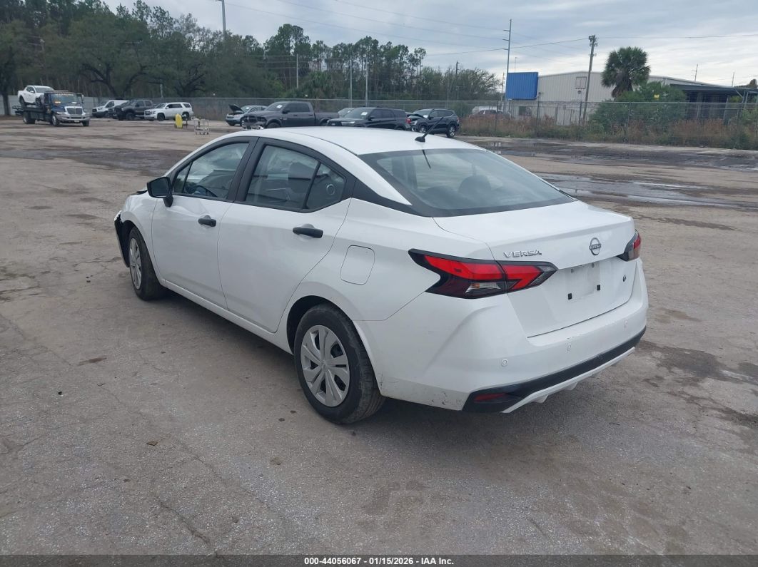 Nissan Versa 2025