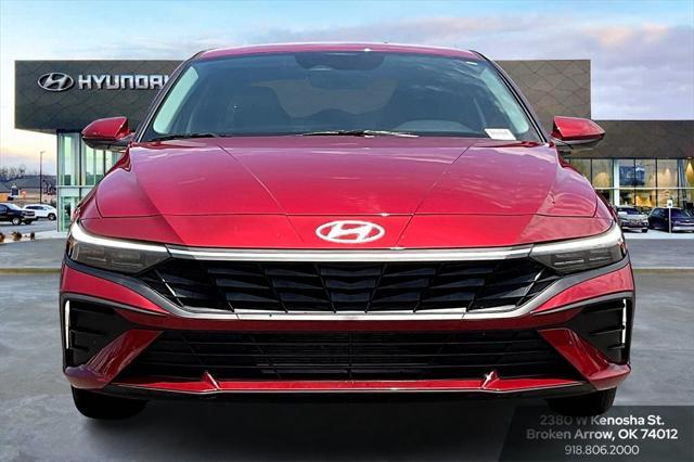 Hyundai Elantra 2024